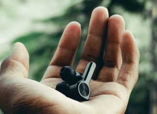 7 must-know rules if you use your wireless earphones daily