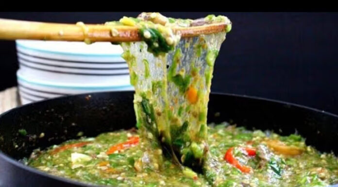 Here are 3 ways to make the slimiest okra soup